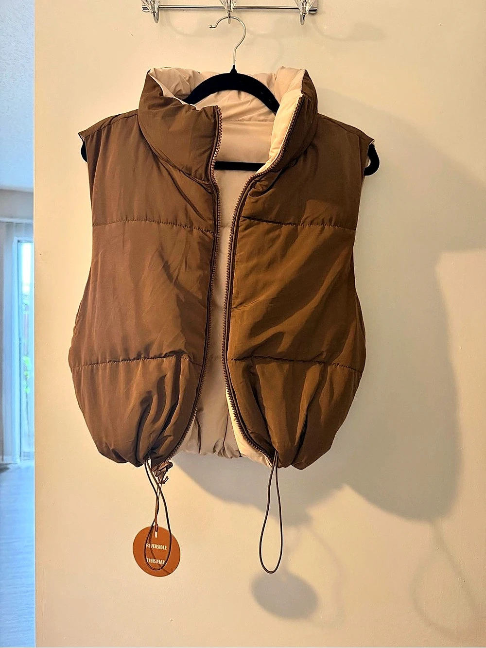 Love Tree Cropped Reversible Puffer Vest Brown & Cream Medium